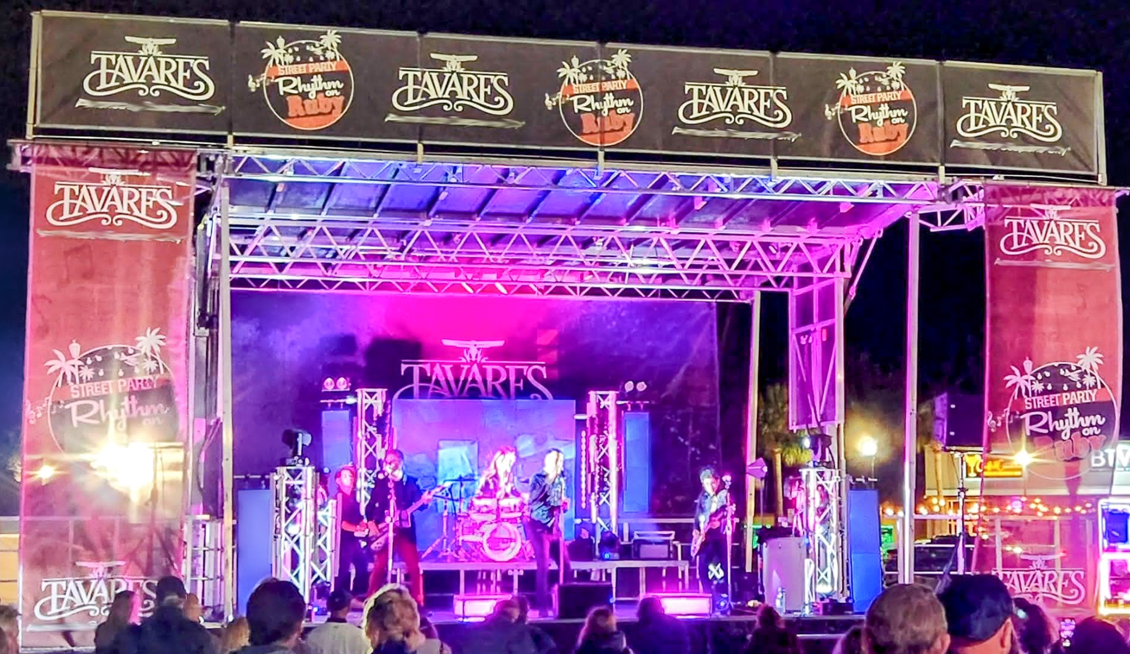 Mobile Stage Image 5